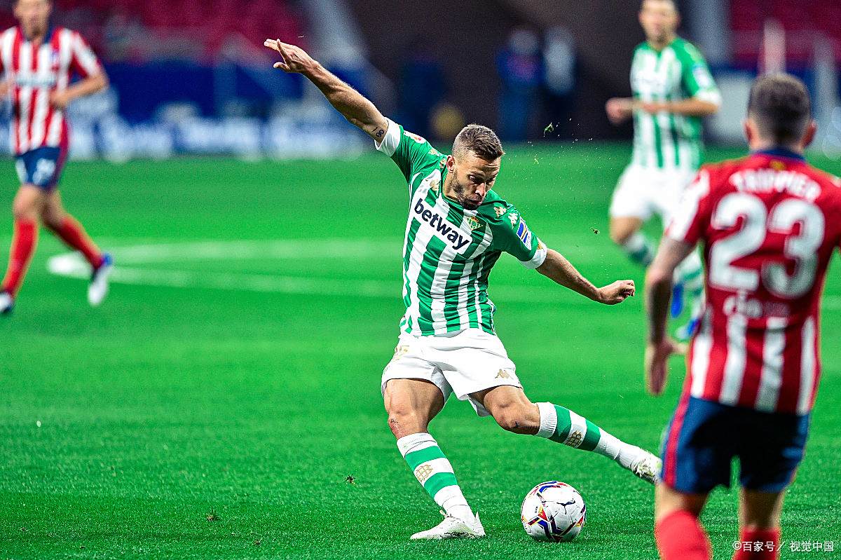 皇冠官方网站-塞维利亚发布备战花絮，窗口期豪取连胜，葡超任务艰巨，纪律约束更严格-皇冠官方网站